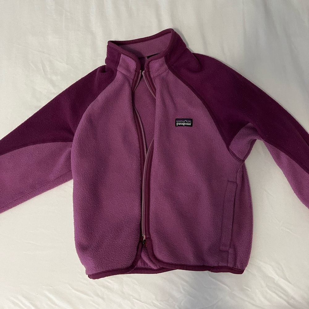 Kids Patagonia Fleece Zip Up Jacket! Good condition!